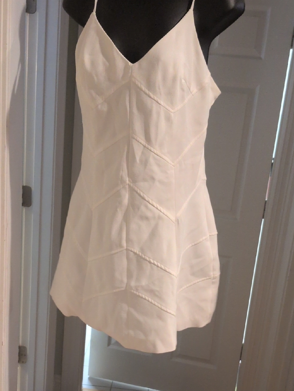 Gianni Bini White V-Neck Mini Dress